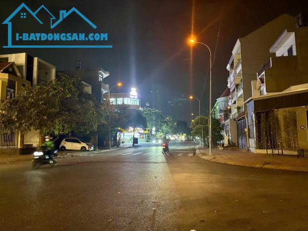 Bán gấp lô đất khu dân cư Êm Đềm, Linh Xuân, Thủ Đức, DT 5m*18m, đường 12m, hướng Đông Nam