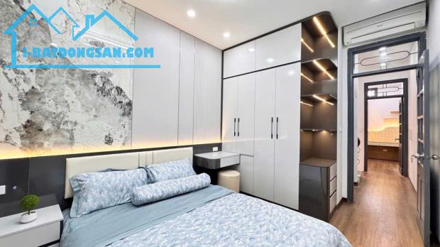BÁN GẤP NHÀ ĐẸP NGỌC KHÁNH PHỐ VIP BA ĐÌNH FULL NỘI THẤT 36M X 4 TẦNG 9,5 TỶ