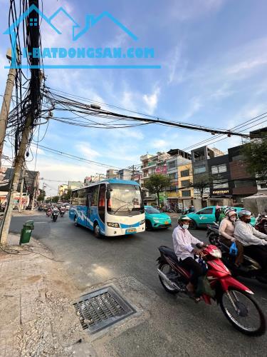 Sở hữu nhà góc MTKD Trường Chinh, Tân Bình - Ga metro 10x21m, 2 tầng, cho thuê 130tr/th