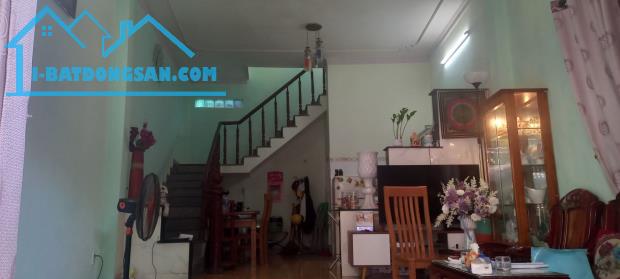 Bán nhà Núi Thành 37,2m2 2 tầng kiệt 3m5 gần cầu Rồng giá 3,9 tỷ