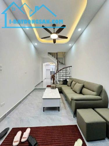 BÁN GẤP NHÀ NGỌC KHÁNH TT BA ĐÌNH MỚI ĐẸP FULL NỘI THẤT 12,7 TỶ