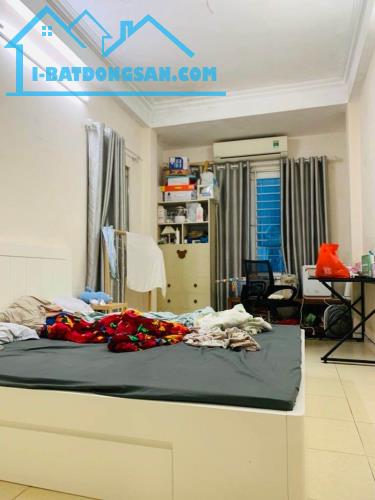Nhà dân xây Mỹ Đình 42m2 x5T Lô góc, ô tô KD, ở ngay chỉ 8,5 tỷ