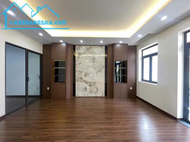 Bán nhà mặt phố 4 tầng 75m2, có thang máy mặt tiền 5m, Khu An Phú, ph Tân Bình, TP HD