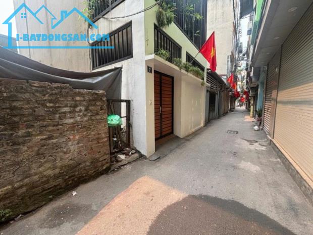 BÁN ĐẤT XUÂN ĐỈNH 42m2 –15M RA PHỐ – Ô TÔ VÀO NHÀ – 2 THOÁNG TRƯỚC SAU – SỔ VUÔNG ĐẸP