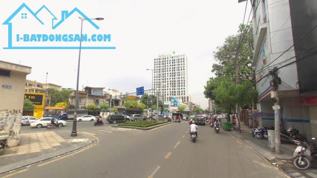 Siêu Hiếm!!!! Bán Tòa Nhà Cao Ốc Giá Văn Phòng Đường Nguyễn Trọng Tuyển - Giá Chỉ 110 Tỷ