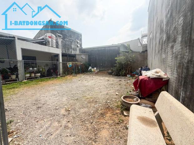 Bán đất *Ngang 8* gần Siêu Thị AeonMall Hiệp Hoà (P.Hiệp Hoà) Giá 2ty9