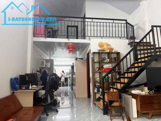 Bắc Hồng 78m, nhà C4, mt5.3m, 4.1 tỷ, Đông Anh, ô tô.