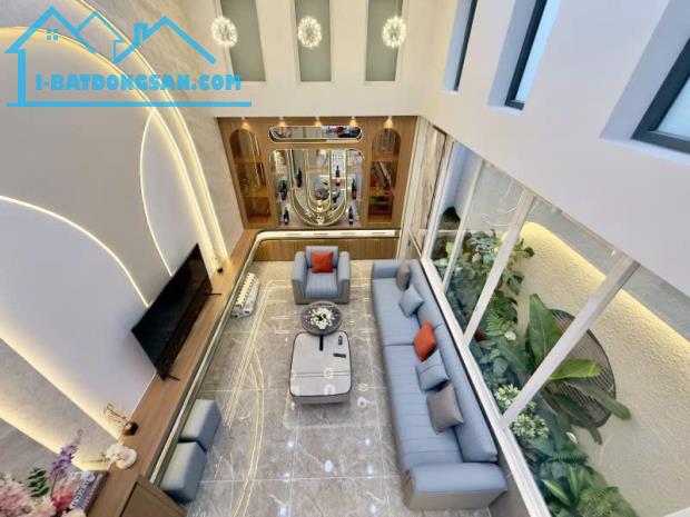 Nhà đẹp 6 lầu view góc ngang 4.4m 75m2 HXH thẳng trục Phạm Văn Chiêu tặng T.máy 14.5 tỷ.