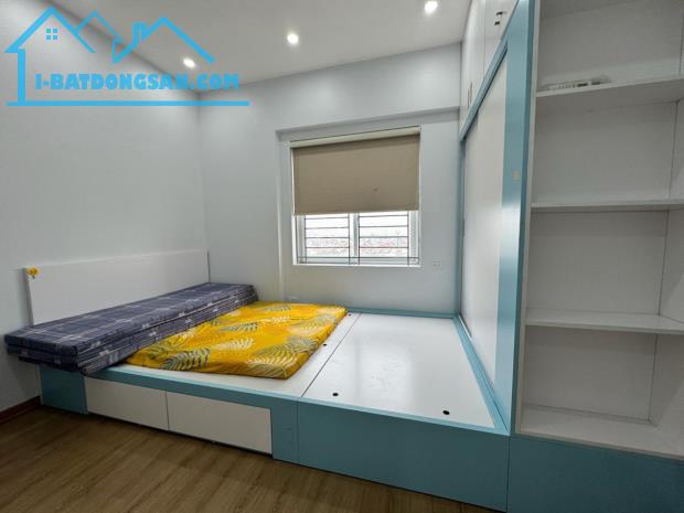 Bán Chung Cư Việt Hưng, Long Biên chỉ 4,45 tỷ , Dt 75m2 (giá thương lượng)