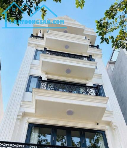 NHÀ ĐẸP THANH TRÌ – LÔ GÓC HIẾM – 5 TẦNG – Ô TÔ ĐỖ CỔNG 40M2 5,2 TỶ