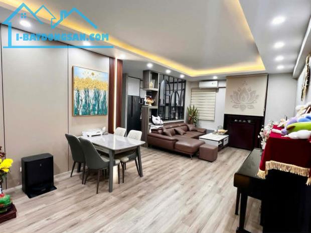 Bán Gấp tòa CC NO3-T8 Ngoại Giao Đoàn 75M2 giá nhỉnh 8 tỷ