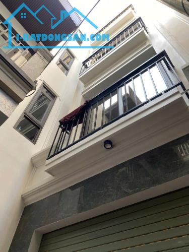 🚗NGÕ NÔNG – Ô TÔ ĐỖ CỬA – 16M RA Ô TÔ TRÁNH – NHÀ 5 TẦNG SIÊU ĐẸP – THẠCH BÀN LONG BIÊN🚗