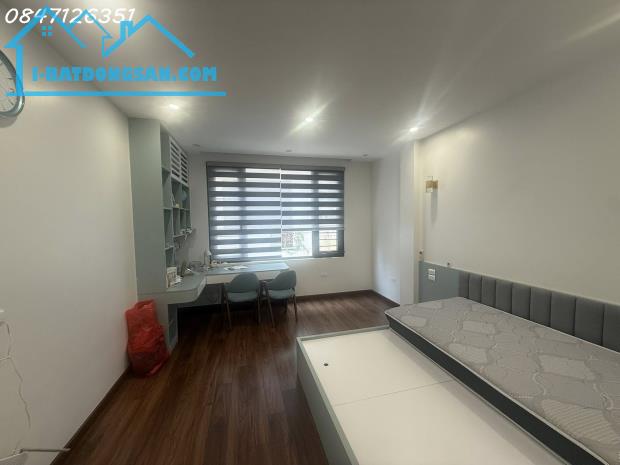 💥Độc nhất vô nhị Trần Quốc Hoàn 45m 7T thang máy KD Ô tô vào nhà, nhỉnh 25 tỷ