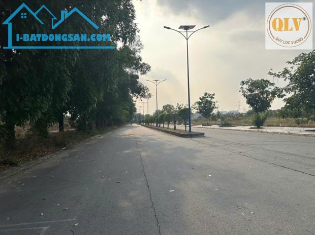 Bán / cho thuê đất công nghiệp – KCN Sóng Thần 3, Thủ Dầu Một, Bình Dương – 76.163m²