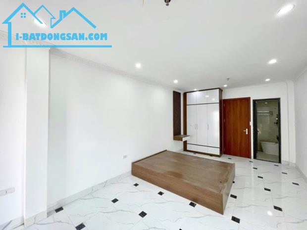 Bán căn hộ dòng tiền Hoàng Hoa Thám – Ba Đình, 60m2, 8 tầng, MT 3.6m.