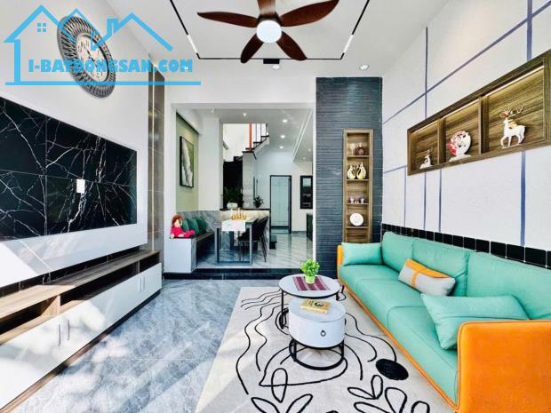 NHÀ ĐẸP GÒ VẤP- GẦN CHỢ XÓM MỚI –49M2 - 3 TẦNG - FULL NỘI THẤT – CHỈ 6.28 TỶ TL