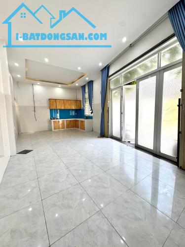 6,85 tỷ💥 ngang 12m💥 mặt tiền đường, TT Quận 2
