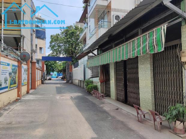 BÁN NHÀ LÝ CHÍNH THẮNG, P9, Q3.DT:7,5X11, GIÁ:22 TỶ