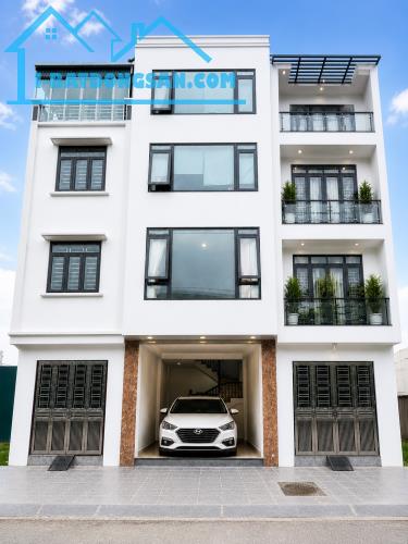 🏆SIÊU HIẾM CỔ LINH–PHÂN LÔ VIP–ĐƯỜNG 12m–VỈA HÈ 3M–VIEW CÔNG VIÊN–VỊ TRÍ ĐẮC ĐỊA🏆