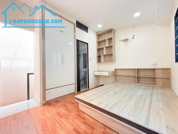 15M2 PHAN THỊ HÀNH NHÀ MỚI 2 TẦNG SHR 2 TỶ 2