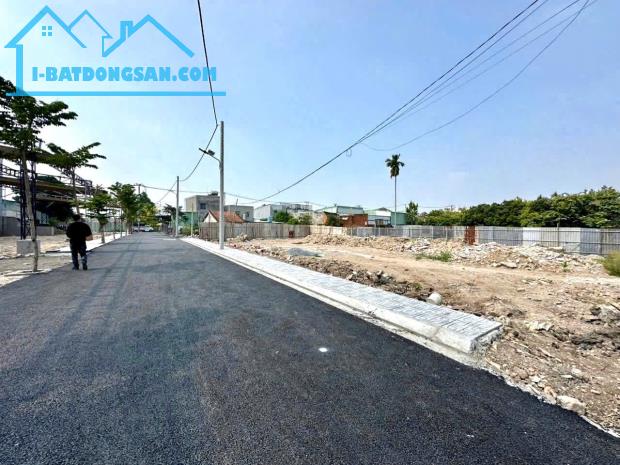Bán Lô góc 2 mặt tiền cực thoáng đường Thạnh Xuân 22, P. Thạnh Xuân, Quận 12