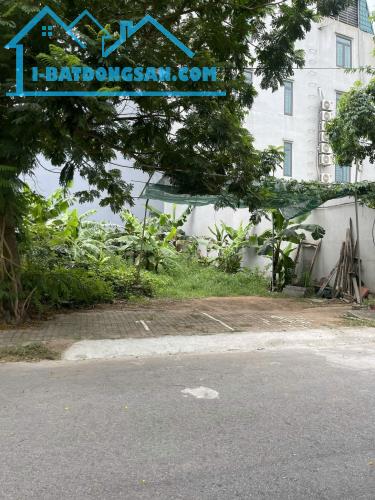 CẦN TIỀN MUA CHUNG CƯ CHO CON LẤY VỢ - GIA ĐÌNH CẦN BÁN GẤP 3 LÔ ĐẤT CHƯƠNG MỸ
