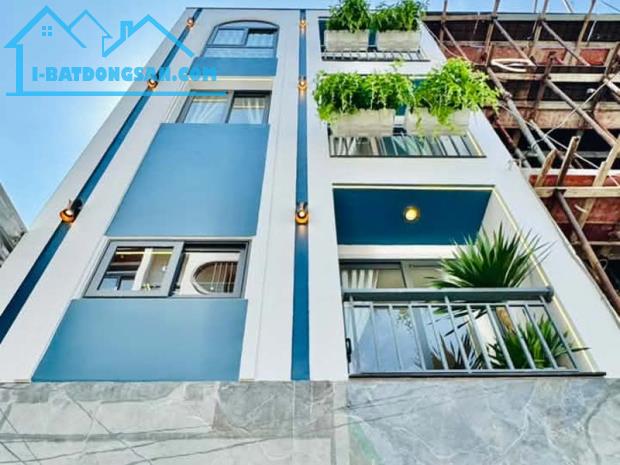 Bán nhà gần Metro số 2 – Cách Mạng Tháng 8 – ngang 4m nở hậu 8m – tiện xây mới – 5,4 tỷ