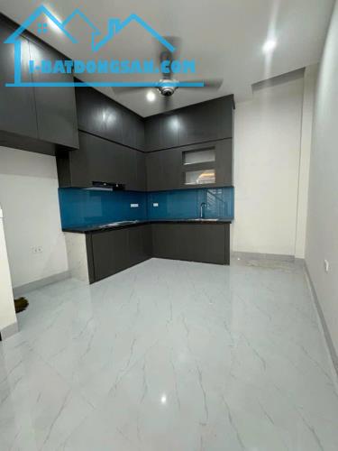 Chủ Nhà Cần Tiền Nên Cần Bán Gấp Căn Nhà Ở Đa Sỹ.Ô Tô Đỗ Cách Nhà 30M.Giá 7.5 Tỷ Có TL