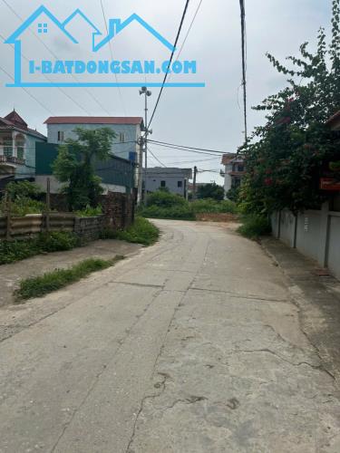 🏡 203M² FULL THỔ, SẴN SỔ PHÚ NGHĨA – CHỈ 3.XTR/M
