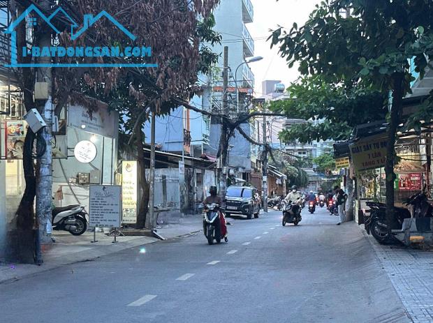 Bán CHDV ngang 4.5m MTKD Trần Bá Giao view bãi sau Gò Vấp 108m2 13PN TN 50tr 16.5 tỷ