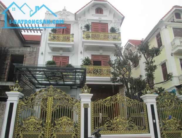 Anh Phú bán Gấp biệt thự KĐT Lideco view vườn hoa gần hồ điều hòa 150m2 chỉ 18.x tỷ. LH 09