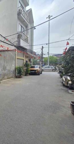 Bán đất mặt ngõ Thụy Phương 55 m2, ô tô tránh dừng , gần Hồ ,phân lô bàn cờ chỉ 10.5 tỷ
