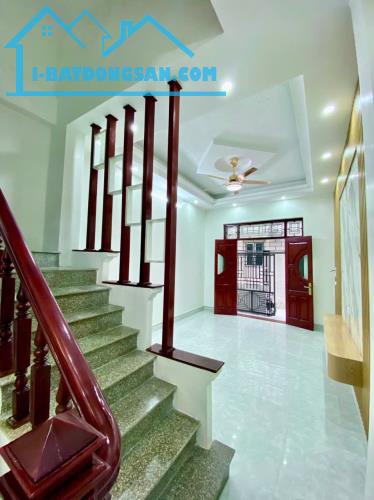 BÁN NHÀ 2 TỶ 139 TRIỆU, NGÕ ĐƯỜNG KÊNH, 44M2 x 3 TẦNG
