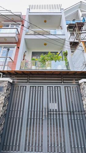 Bán nhà Nguyễn Hồng Đào - DT 4.2 x 16 - 1 trệt 2 lầu sân thượng giá 9.5 tỷ TL