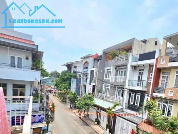 GIẢM TỚI 3 TỶ - Bán Nhà Lô Góc 3 Tầng Hẻm Nhựa 10m Hoàng Hoa Thám, Gần Nhà Ga T3, Cộng Hòa