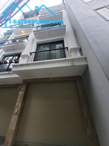 Bán nhà Tư Đình,Long Biên 5 tầng,57m oto vào nhà nhỉnh 12 tỷ