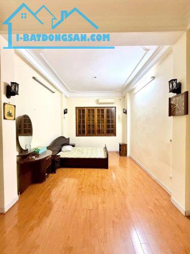 Phố Nguyễn Chí Thanh 38m2, 5 tầng đẹp ô tô thông kinh doanh gần Hồ Thành Công