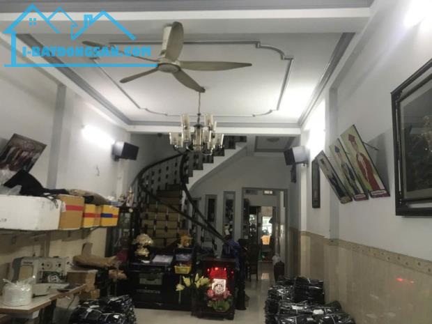 GIẢM CHÀO 400TR --HẺM XE HƠI ĐỔ CỬA THOẠI NGỌC HẦU TÂN PHÚ --64M2--4 TẦNG --GIÁ :8.7 TỶ (T