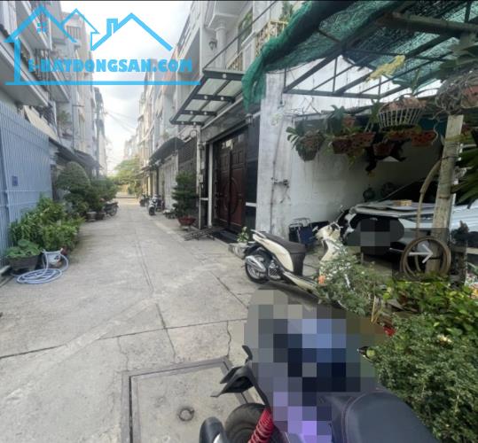 Bán đất HXH gần chợ Phạm Đăng Giảng quận Bình Tân 93m2 ODT chỉ 4 tỷ 490.