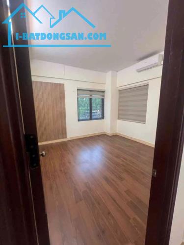 70m2 - 2 ngủ - nhỉnh 4 tỷ - sổ đổ- ở luôn - việt hưng
