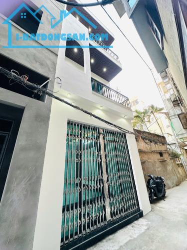BÁN NHÀ ĐẸP 2.668 TỶ 3 TẦNG 47M2 ( TÂY NAM ) NGÕ TRẦN HUY LIỆU
