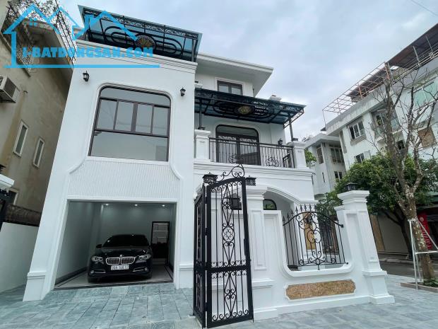 Biệt thự lô góc Văn khê 181m 4t mt22m hoàn thiện đẹp,đẳng cấp ở, KD nhiều loại hình