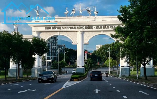 Bán gấp lô Biệt Thự đẹp KĐT sinh thái Nam Đầm Vạc, Khai Quang DT333m MT14,5m sát hồ 37,5tr