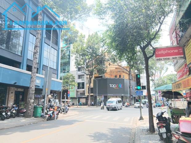 Mặt Tiền Căn Góc 68m²(4m Dài 10 Nở Hậu 7,9m) x 5 Tầng - Kinh Doanh Đủ Ngành Nghề - 25 Tỷ