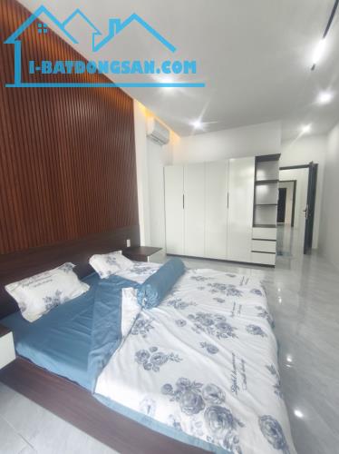 Bán nhà Phạm Như Tăng 60m2, đường 7m5 lề 4m, full nội thất mới, giá chỉ 7.6 tỷ
