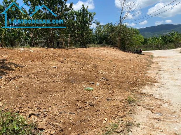 BÁN LÔ VƯỜN CÂY ĂN TRÁI,, Khánh Đông Bắc Khánh Vĩnh - Khánh Hòa dt 337m ngang 5 giá 350tr
