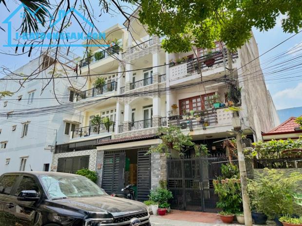 NHÀ ĐẸP 3 TẦNG GẦN PHẠM VĂN ĐỒNG - ĐẠI HỌC LUẬT - HÀNG XÓM BÌNH THẠNH - 65M NHỈNH 7 TỶ