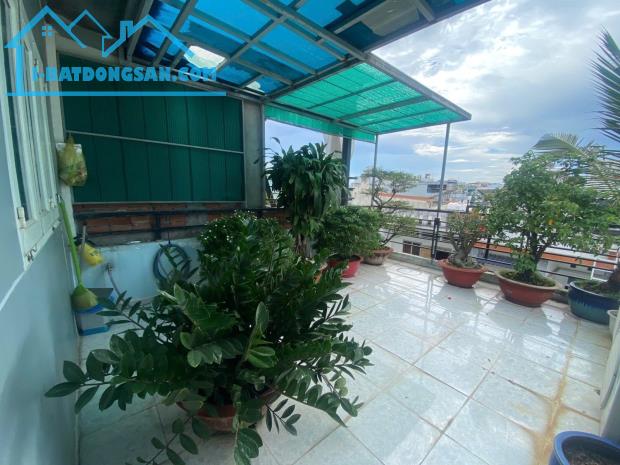 HẺM 6M TRỊNH ĐÌNH TRỌNG, GIÁP QUẬN 11, DT: 4X16 2 TẦNG MỚI 3PN GIÁ CHỈ 6.1 TỶ