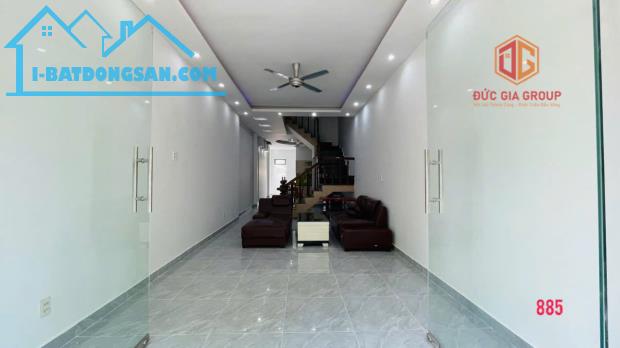 Bán nhà mặt tiền đường D3 khu dân cư D2D - Võ Thị Sáu; 1 trệt 3 lầu 72m2 giá 7.7 tỷ