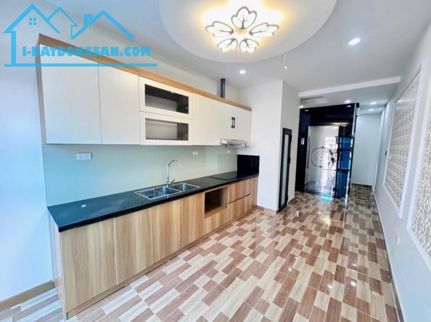 NHÀ 6 TẦNG -LẠC LONG QUÂN – NGÕ Ô TÔ 7 CHỖ QUA NHÀ, NGÕ THÔNG,KINH DOANH.